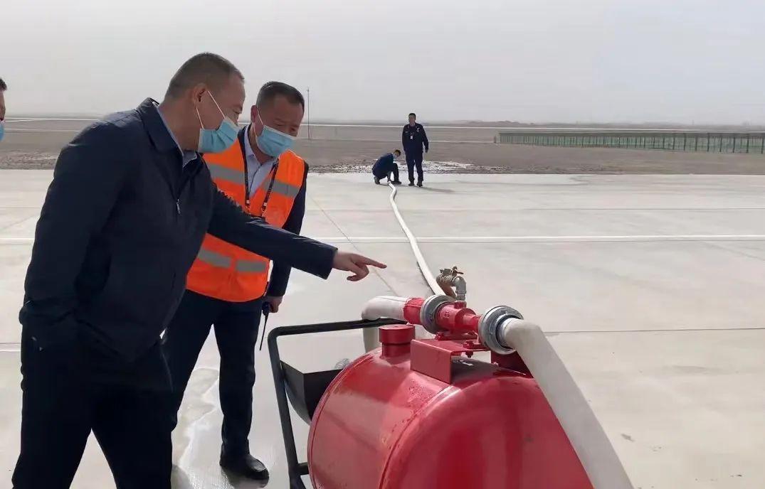 新疆最新機(jī)場(chǎng)信息揭秘?