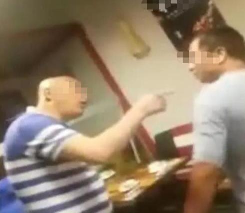 暴打老板最新事件引發(fā)爭議性話題探討