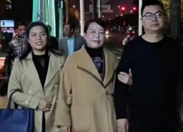 田姥姥最新觀點(diǎn)深度探究與論述